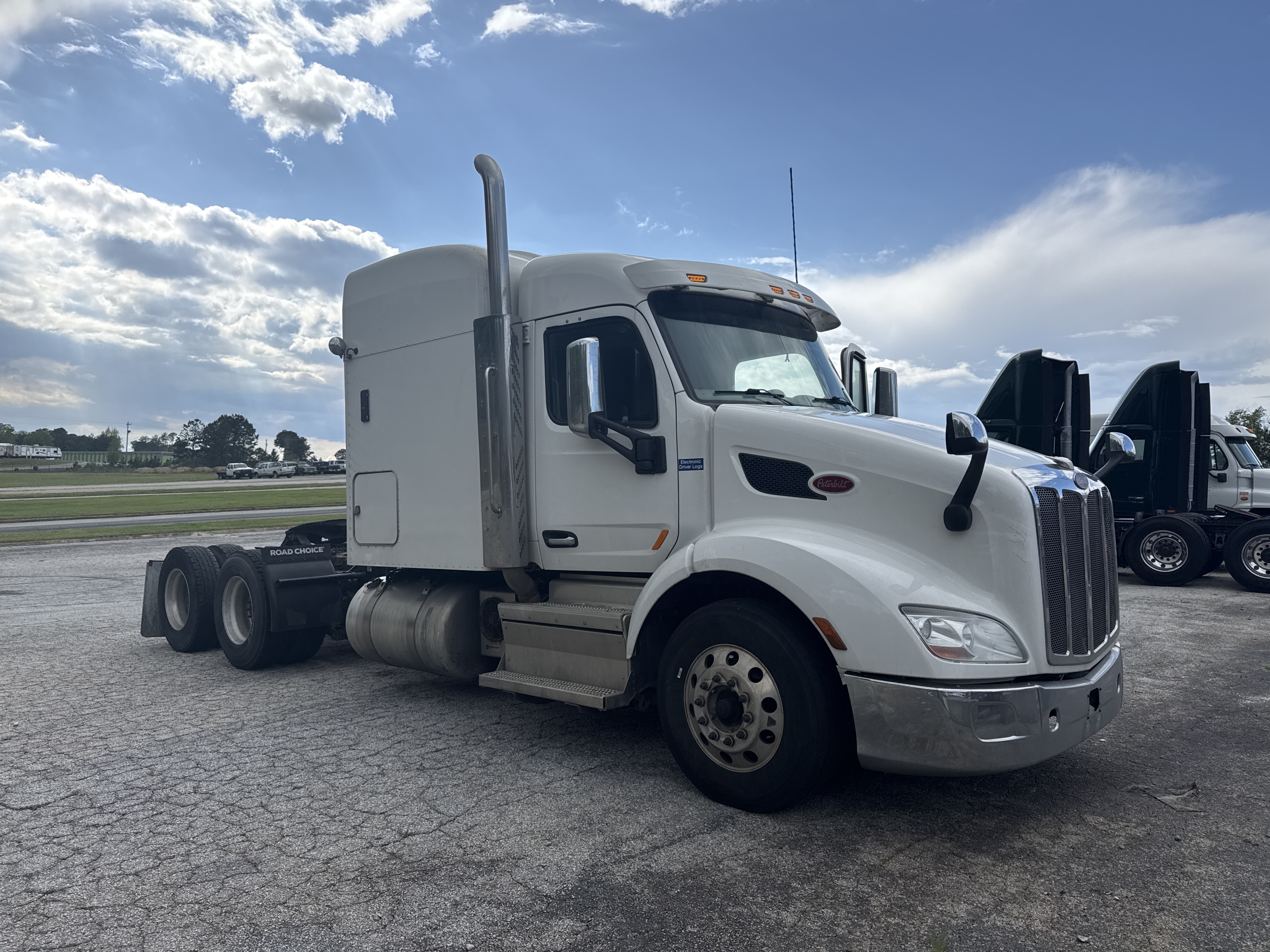 2019 PETERBILT 579