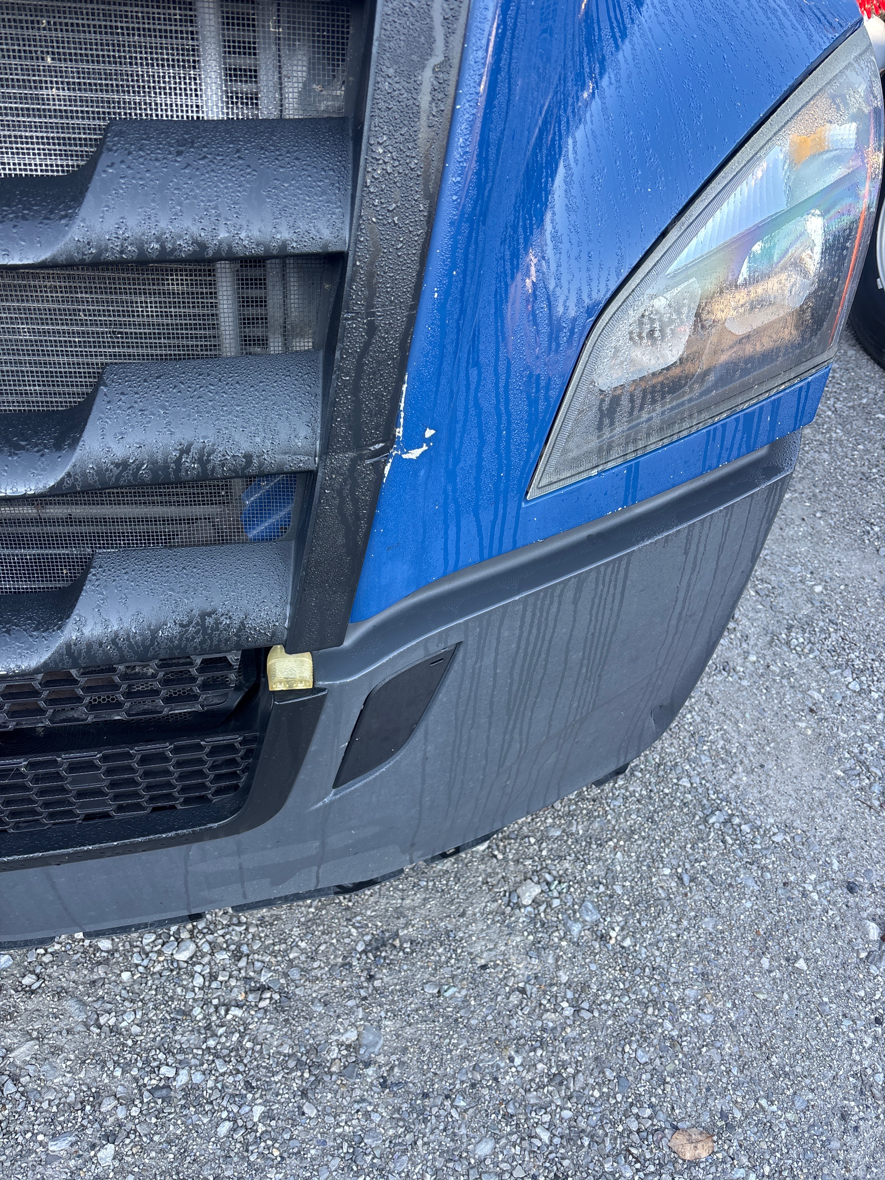 2020 FREIGHTLINER CASCADIA 126