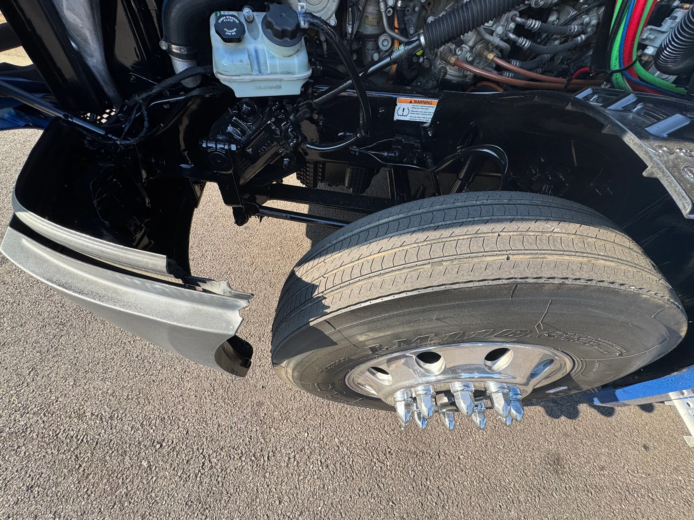 2020 FREIGHTLINER CASCADIA 126