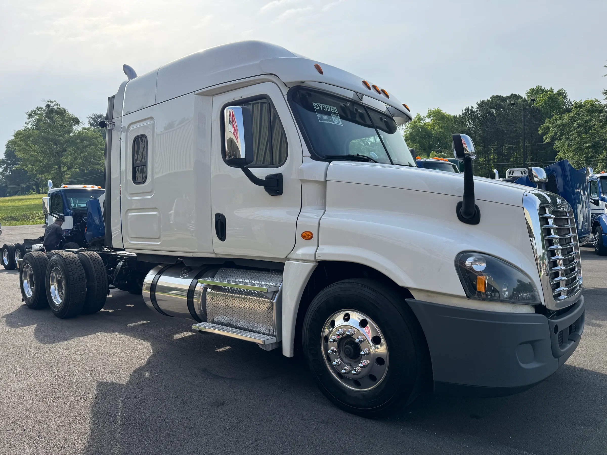 2016 FREIGHTLINER CASCADIA 125
