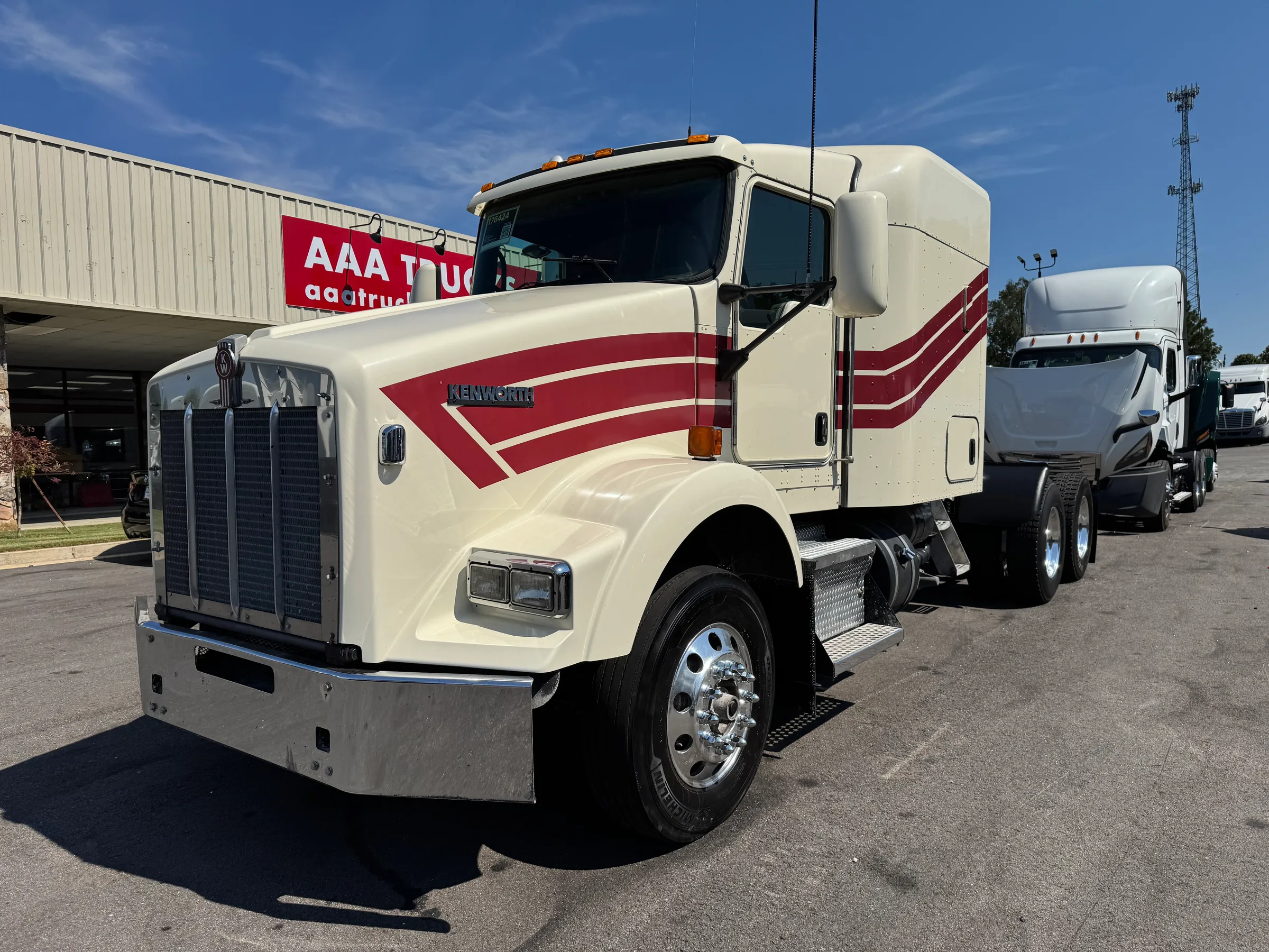 2017 KENWORTH T800