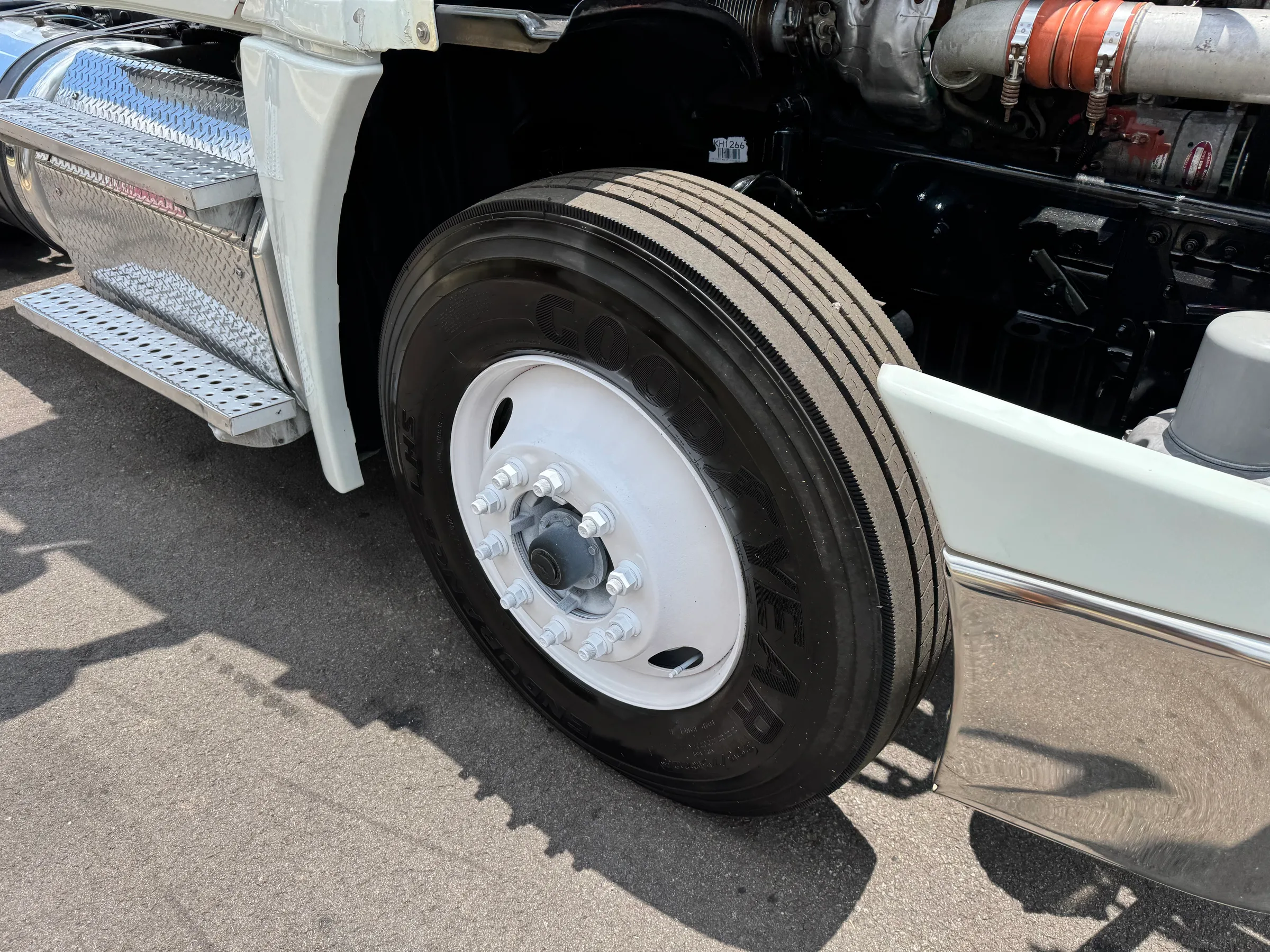 2019 FREIGHTLINER CASCADIA 125