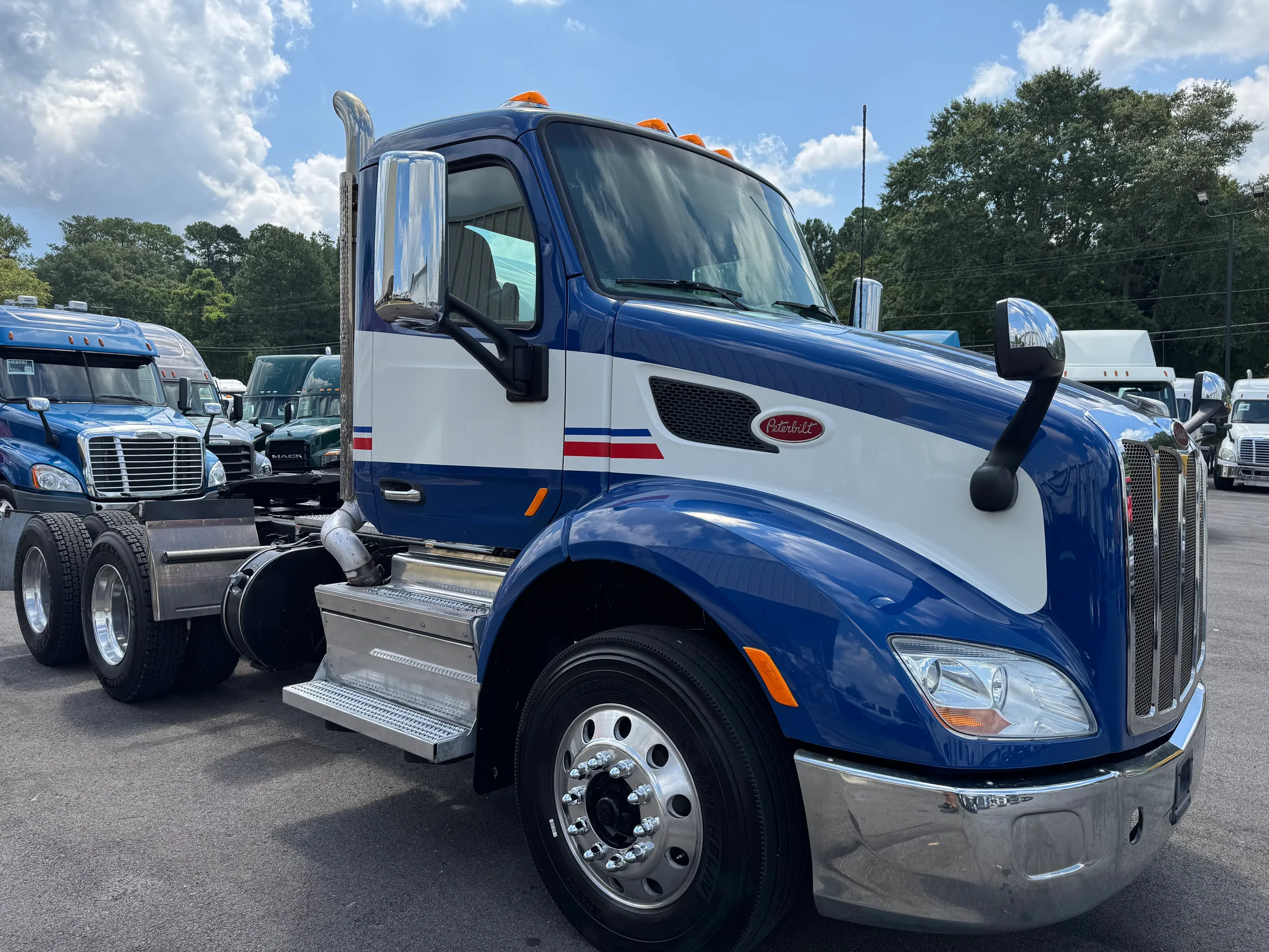 2018 PETERBILT 579