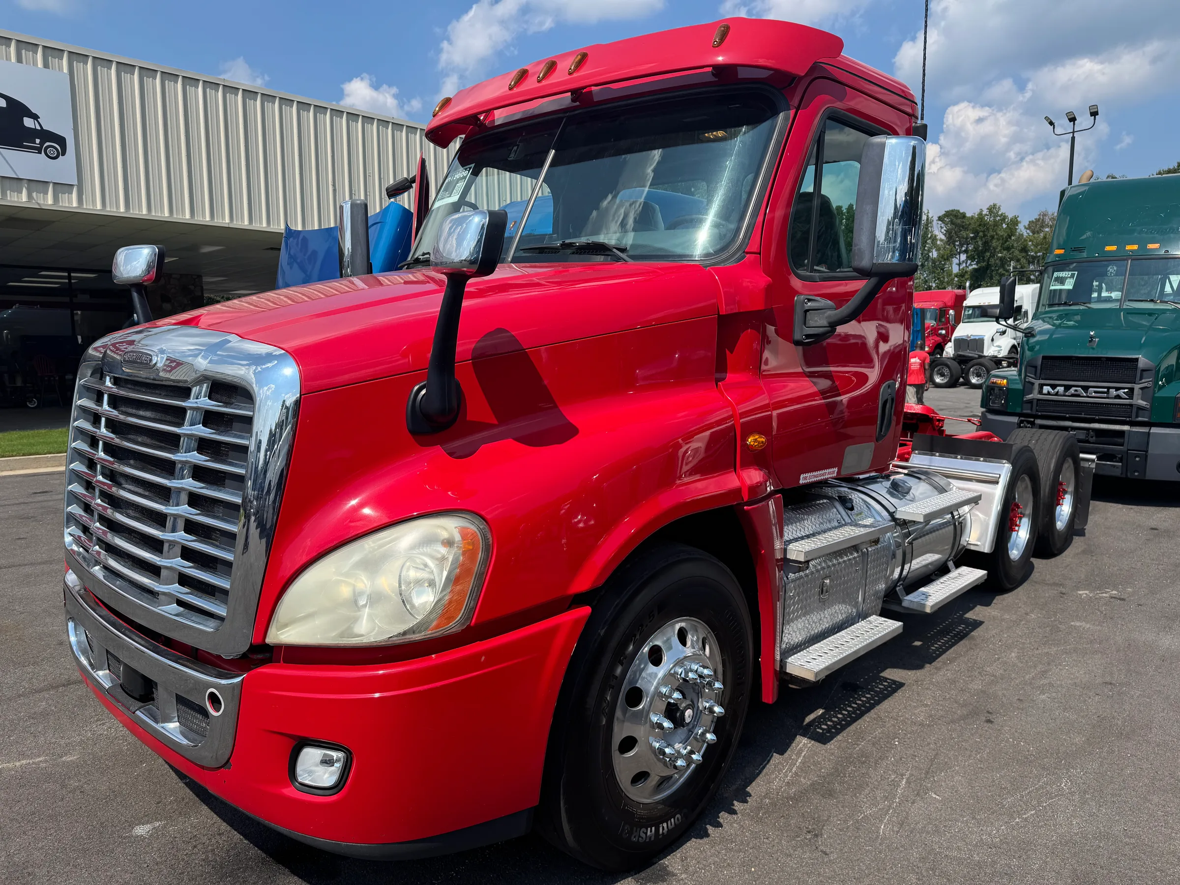 2017 FREIGHTLINER CASCADIA 125