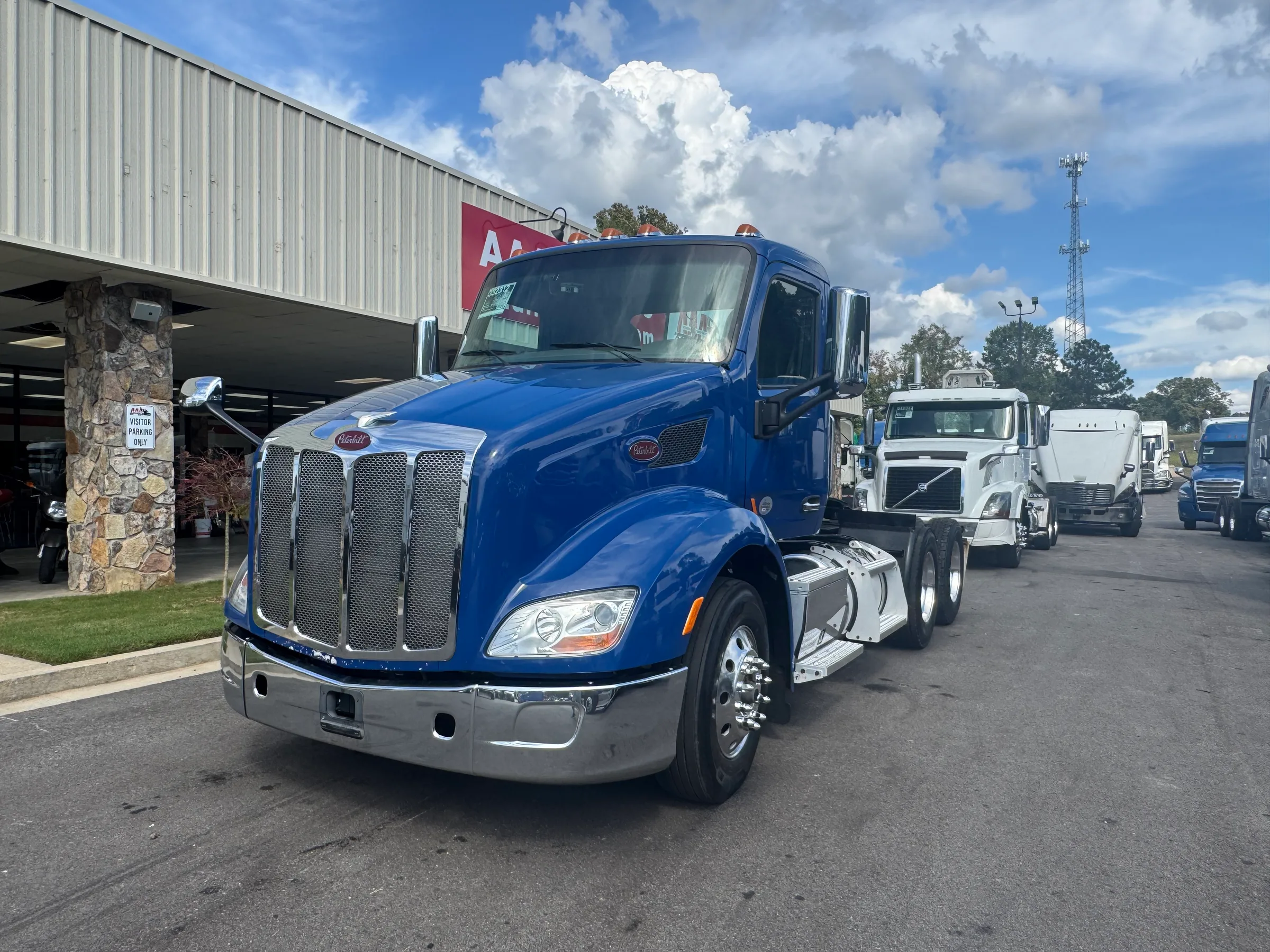 2016 PETERBILT 579